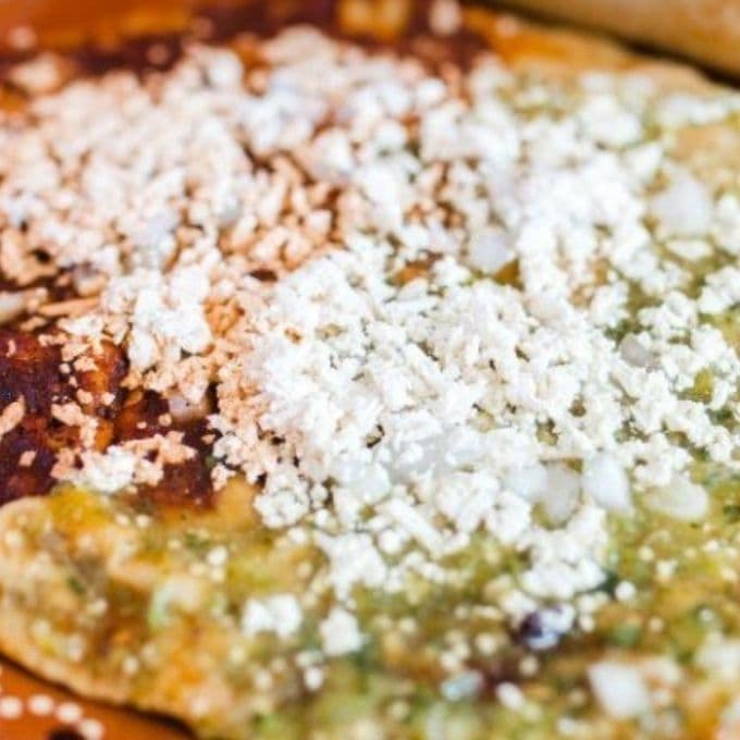 Huaraches con guisó