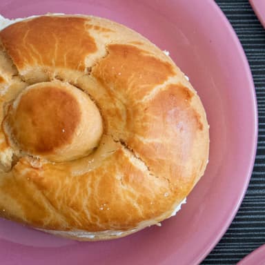 Bisquet con Cajeta