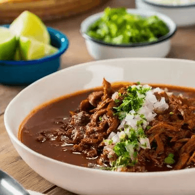 Plato De Birria De Res Chico