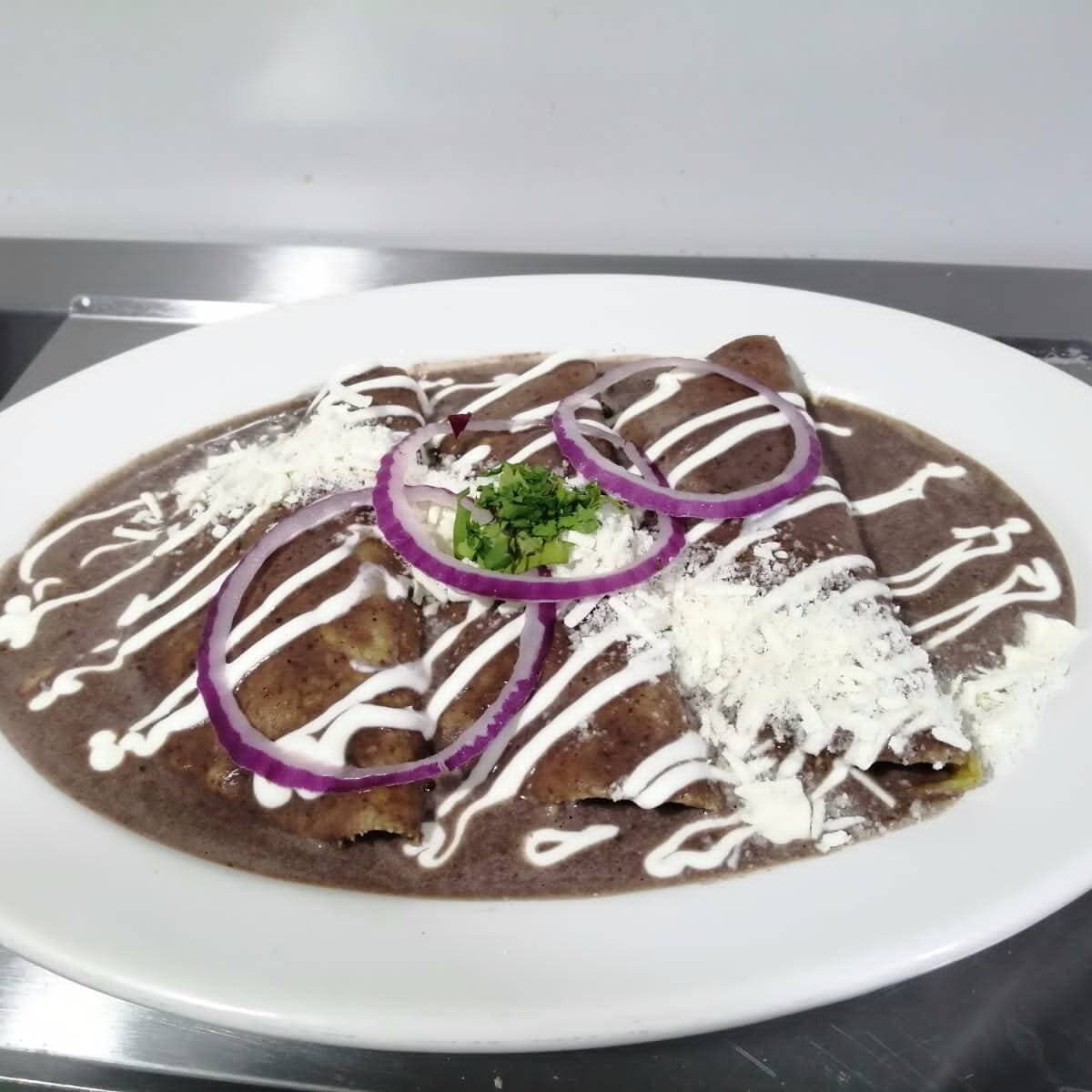 Enfrijoladas