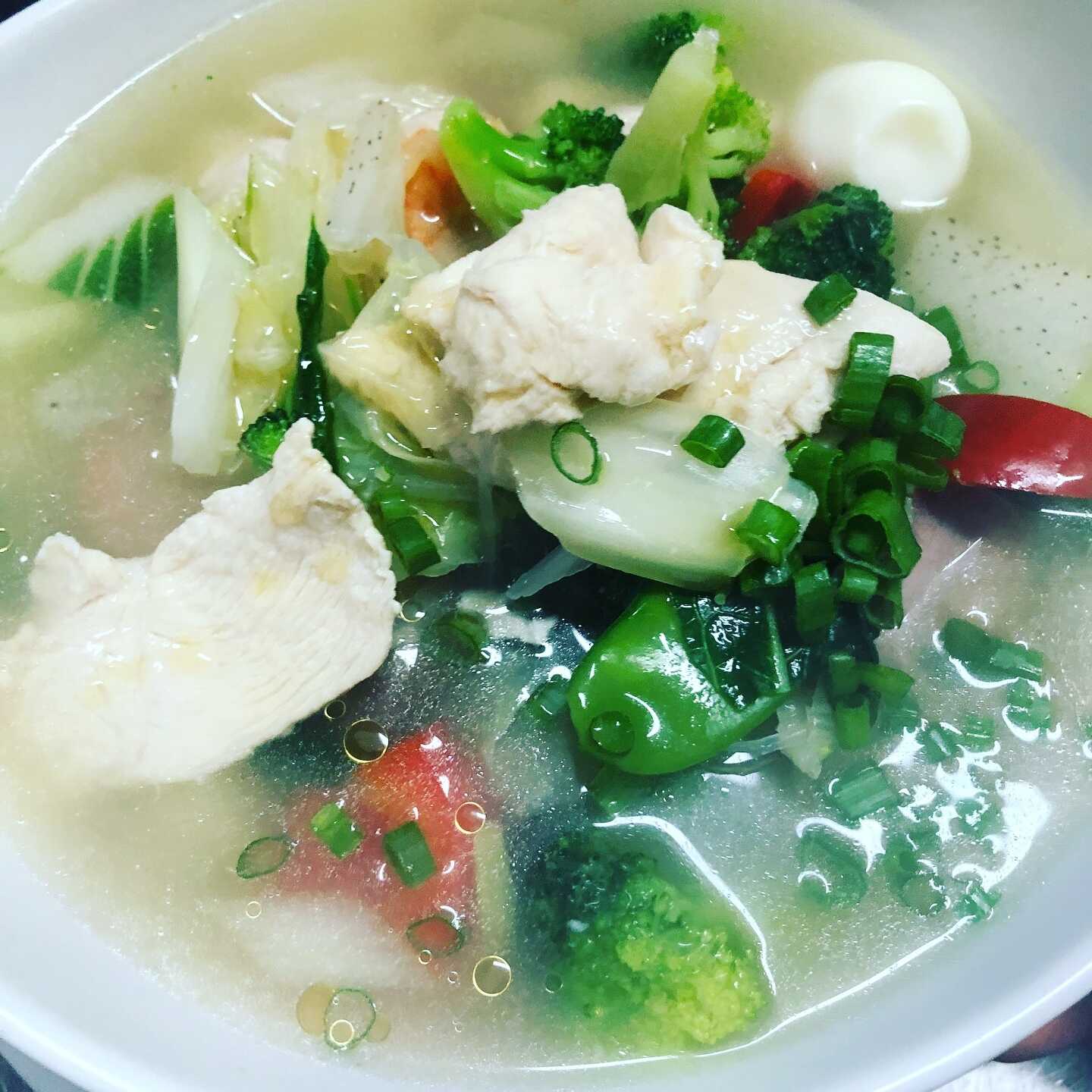 Sopa Wantán Especial