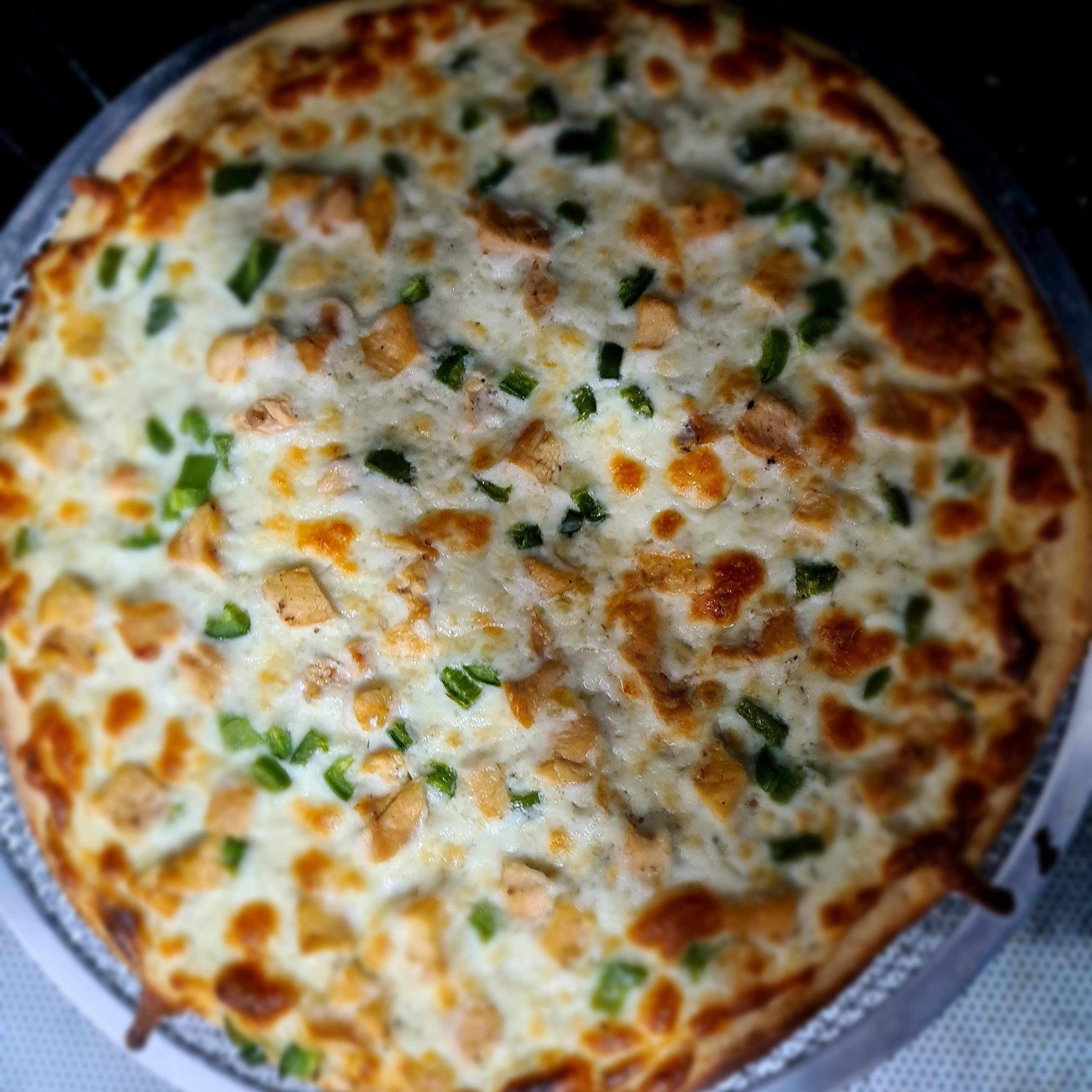 PIZZA ALFREDO + REFRESCO FAMILIAR