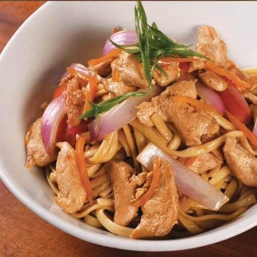 TALLARIN SALTADO DE POLLO