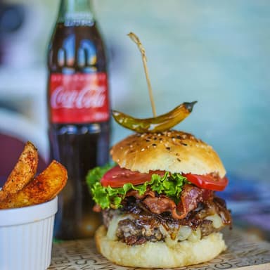 Hamburguesa Clásica
