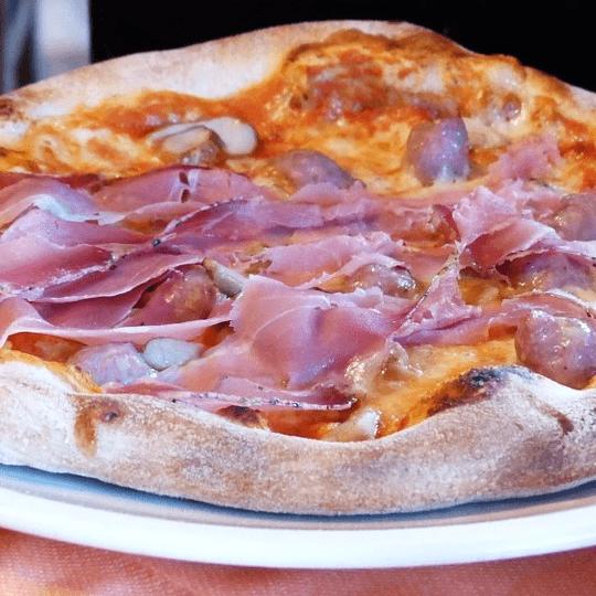 Pizza de Jamón Serrano
