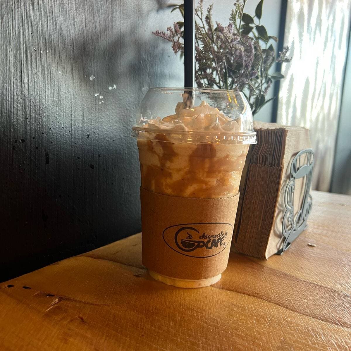 FRAPPE PEANUT-BUTTER-BANANA