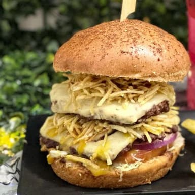 Hamburguesa DOBLE Carne al Carbòn