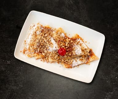 Crepa De Cajeta con Nuez