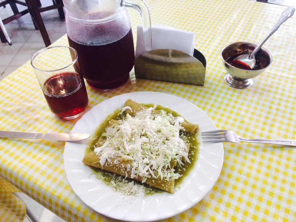 Restaurant El Sazón de Mamá