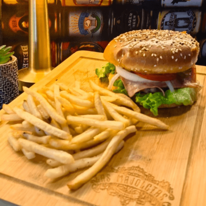 Combo Hamburguesa Clásica