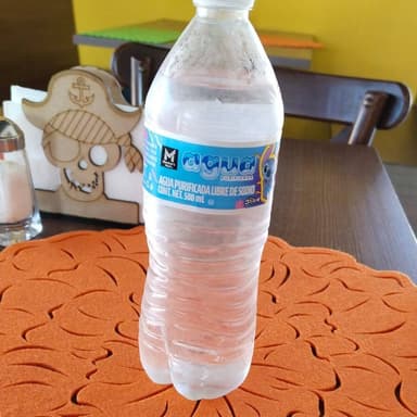 Agua Embotellada