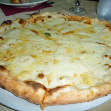Pizza Cuatro Quesos 36 Cm