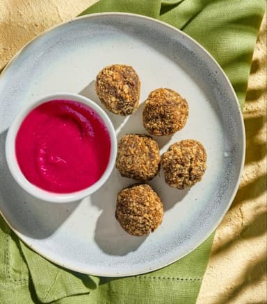 Albóndigas de Berenjena & Hummus