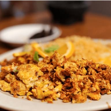 Huevos con Chorizo