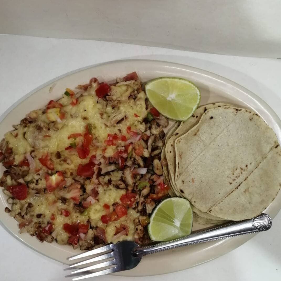 Doble mexicano con tortilla de harina