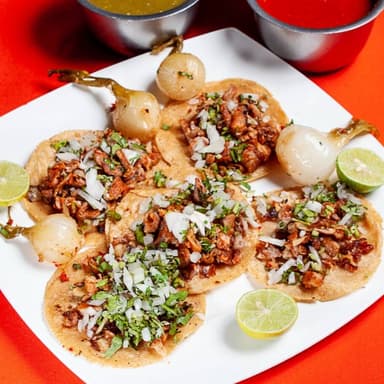 Orden de 5 Tacos de Tripa DORADITA