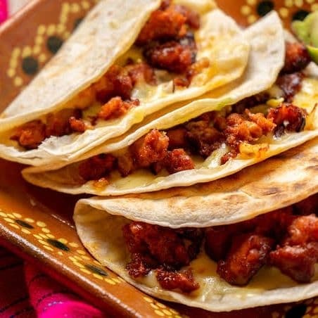 Quesadilla de longaniza