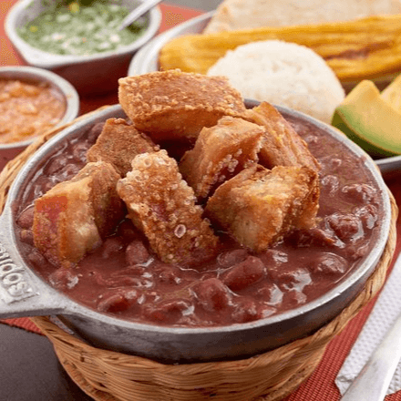 Frijolada Chicharrón