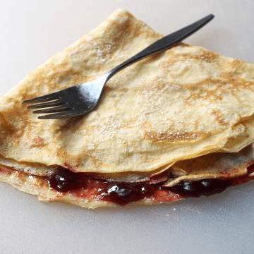 Crepa Dulce de Mermelada de Fresa con Queso Crema