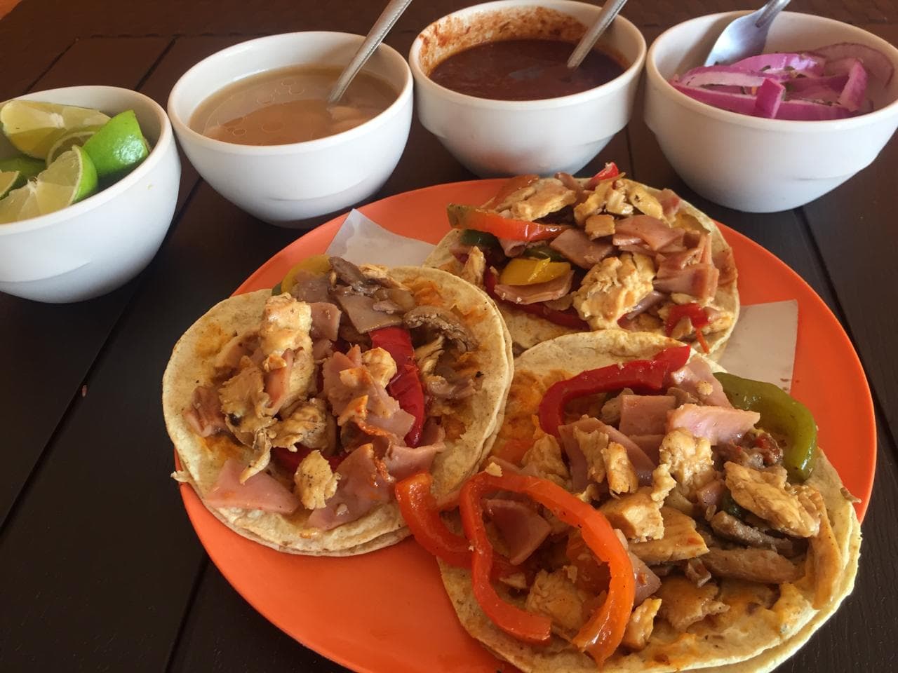 Taco de Alambre de Pollo