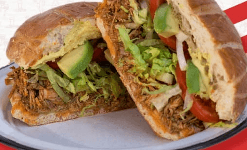 TORTAS DE PIERNA Y ALGO MÁS...
