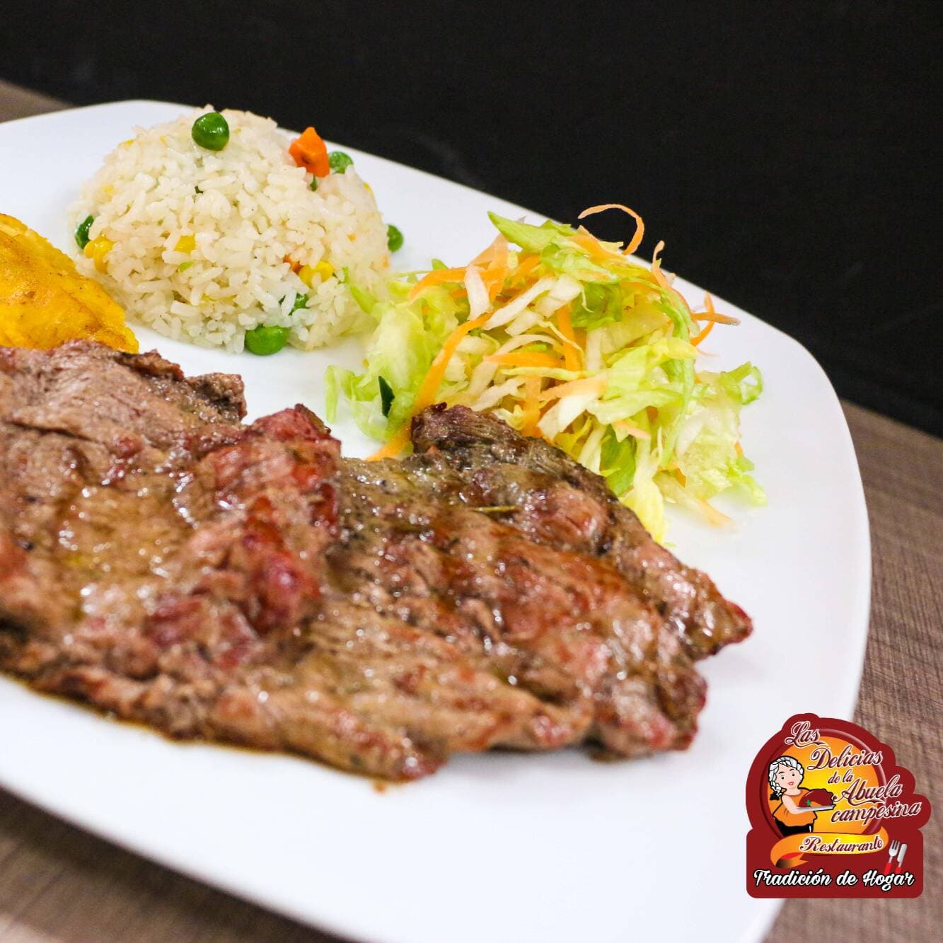 Almuerzo del Día en Promo