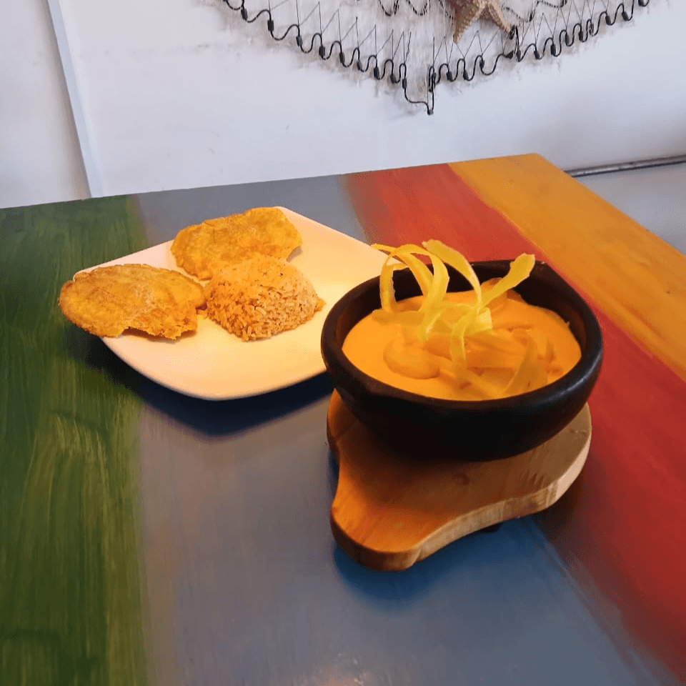 Cazuela de Camarones