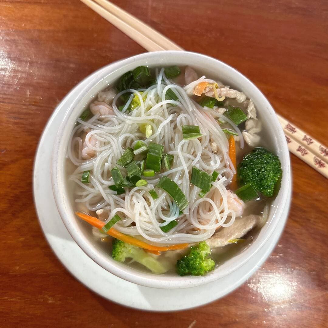 Sopa Soy Mein
