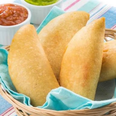 EMPANADAS DE QUESO CON AZÚCAR