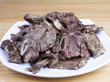 1/2 KILO DE COSTILLA CARGADA ( SE PESA EN CRUSDO)