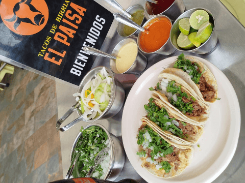 TACOS DE BIRRIA EL PAISA