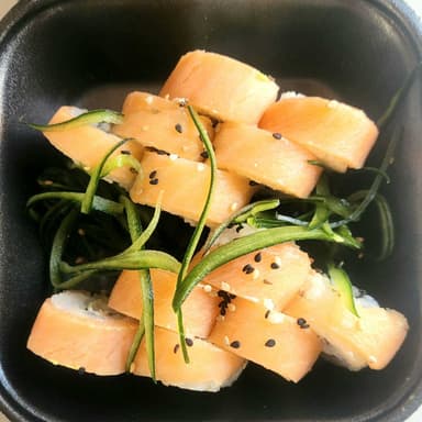 Salmón Roll