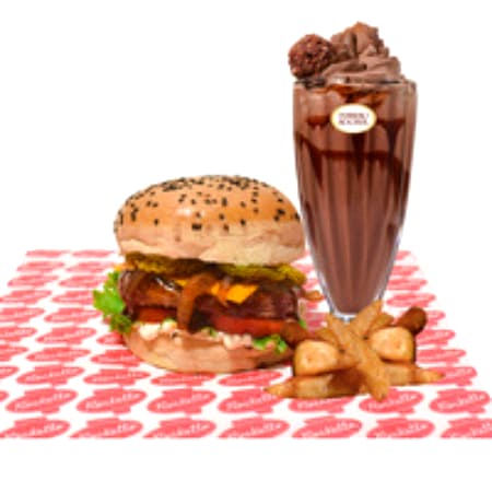 Super Combo: BBQ Clasic + Papas + Malt Special