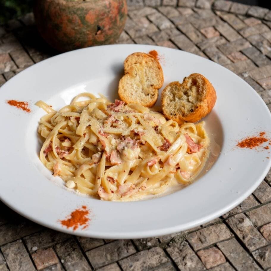 Pasta Alfredo