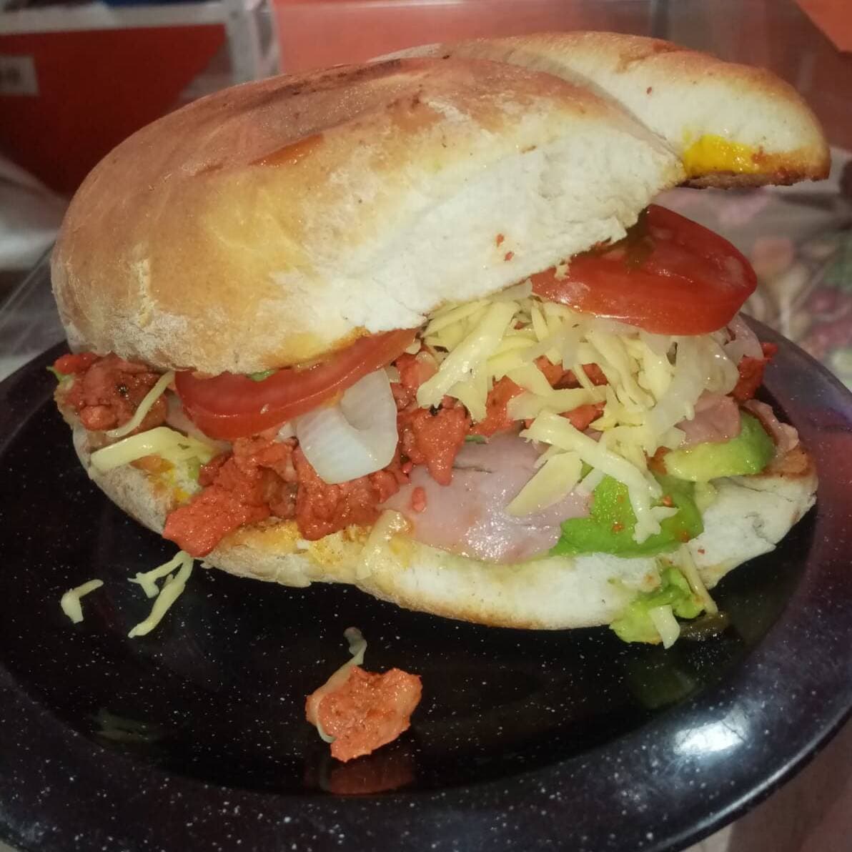 Lonche de Adobada Triple