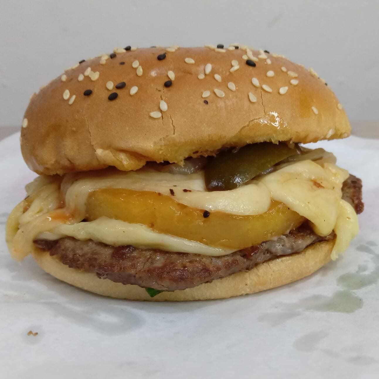 Hamburguesa Hawaiana