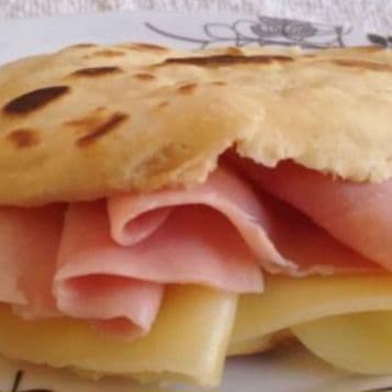 Arepa Tajadas