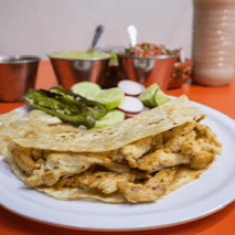 Taco de Harina con Pollo