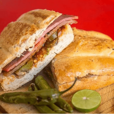Torta Grande Hawaiana