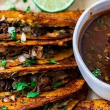 Master de Birria y Consomé