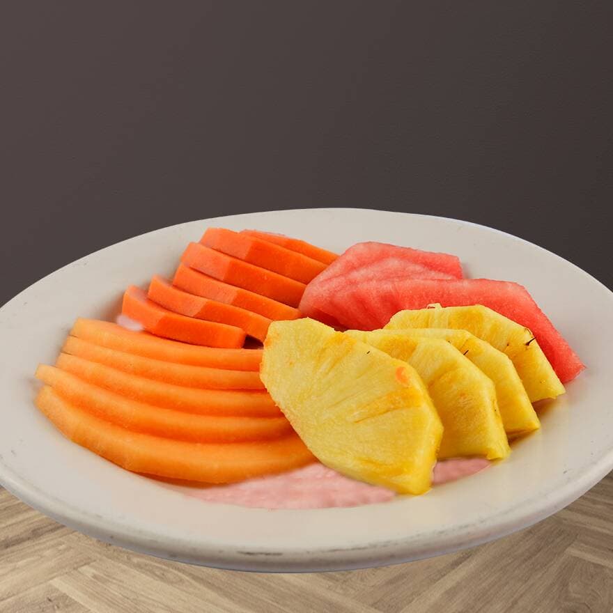 Plato De Frutas con Yogurt Natural