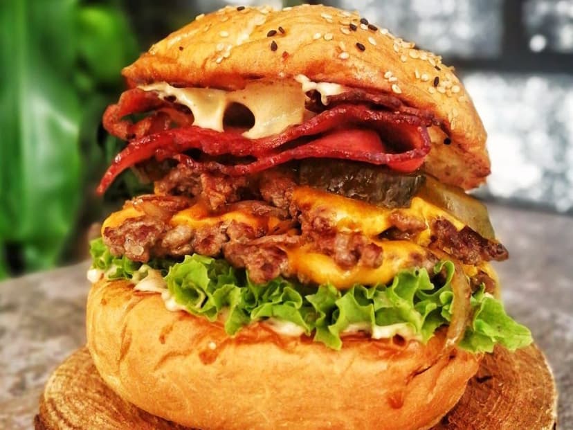 El GRITO Burger