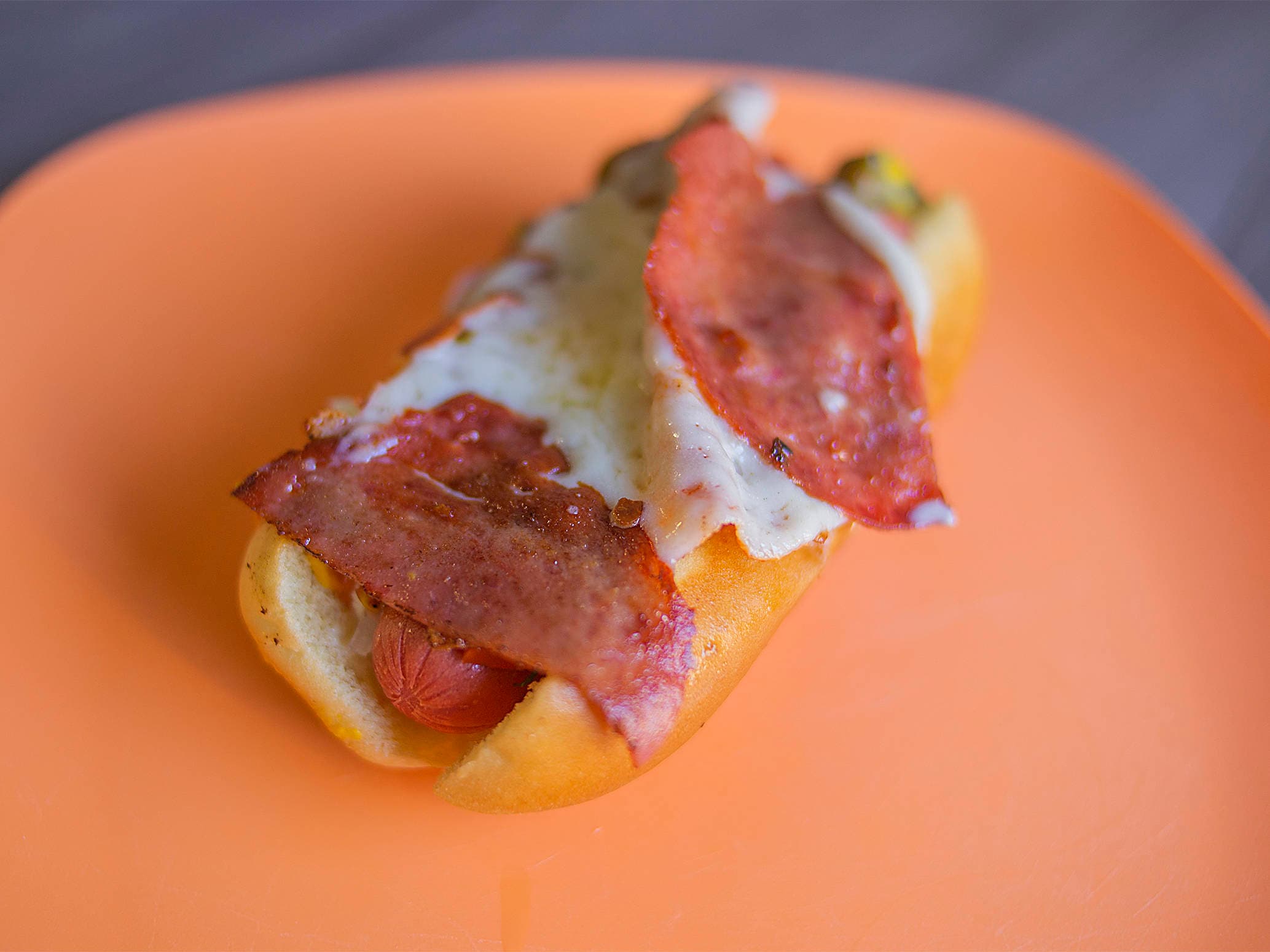Dogo Salami Mozzarella