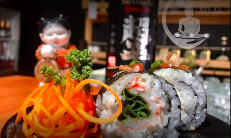 TAKUMI-TAI CHIAUTEMPAN ⛩️ SUSHI COMIDA ORIENTAL