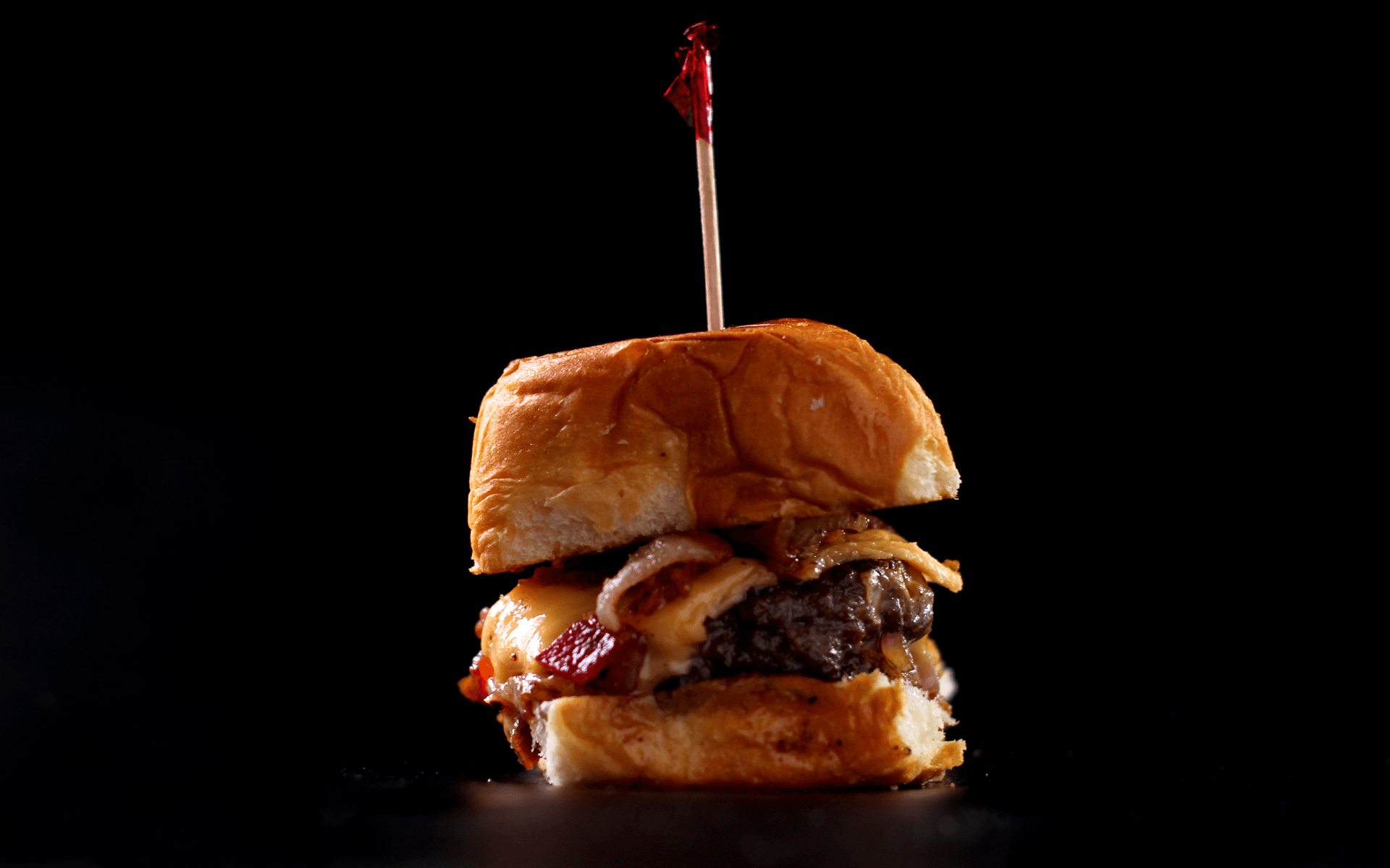Bacon Cheeseburger Sliders