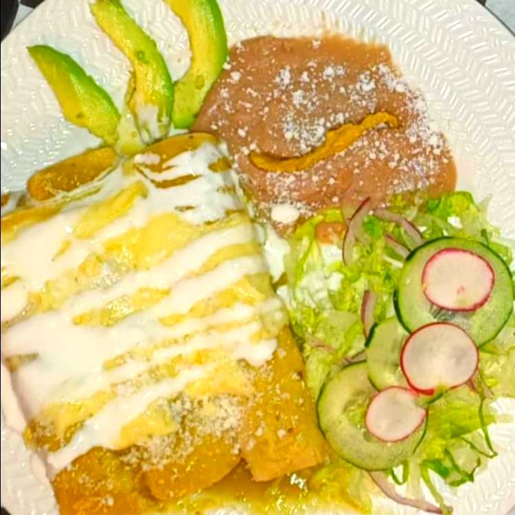 ENCHILADAS VERDES