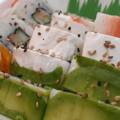Maki Tricolor🇲🇽