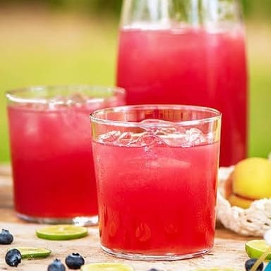 Agua de Frutos Rojos