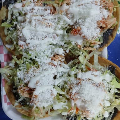 4 Tostadas de Picadillo