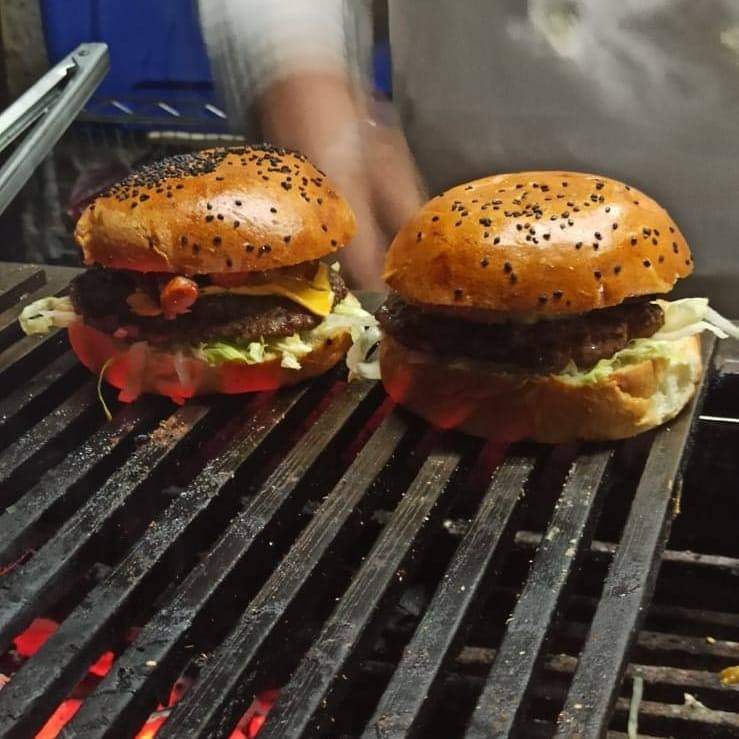 EL CHEF GRILL "Hamburguesas al Carbon"